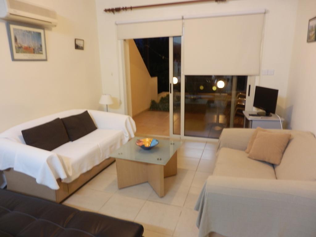 Byreva Apartments Paphos Rom bilde